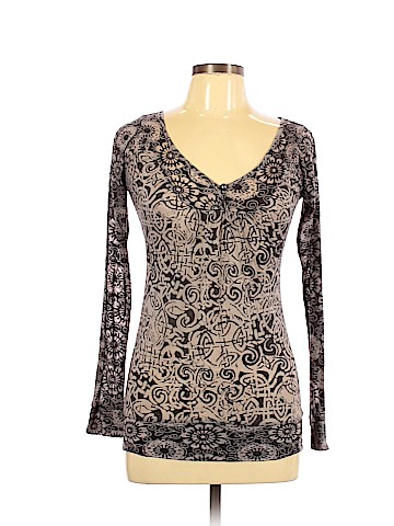 Daytrip Long Sleeve Top (view 1)