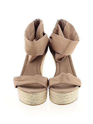 Jennifer Lopez Wedges (view 2)