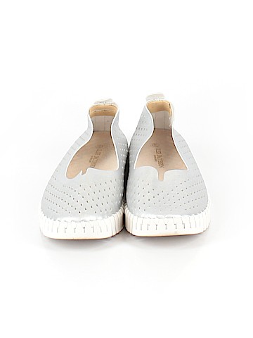 Ilse Jacobsen Flats (view 2)