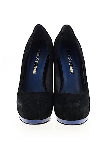 Pour La Victoire Heels (view 2)