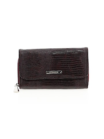 Liz Claiborne Wallet (view 1)