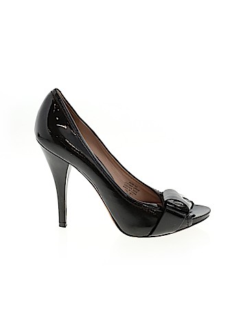 Joan & David Heels (view 1)