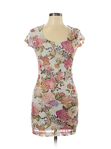 Forever 21 Casual Dress (view 1)