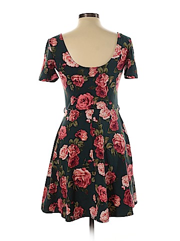 Forever 21 Casual Dress (view 2)