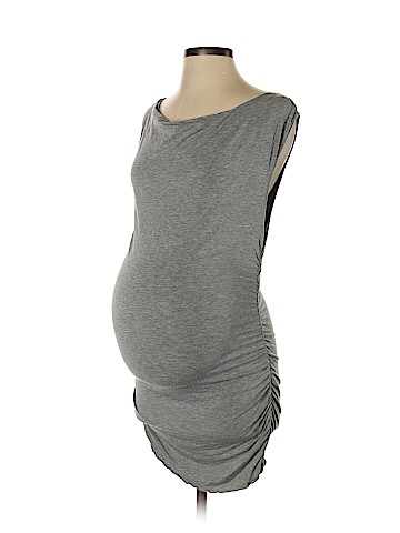 Queen Mum Sleeveless Top (view 1)