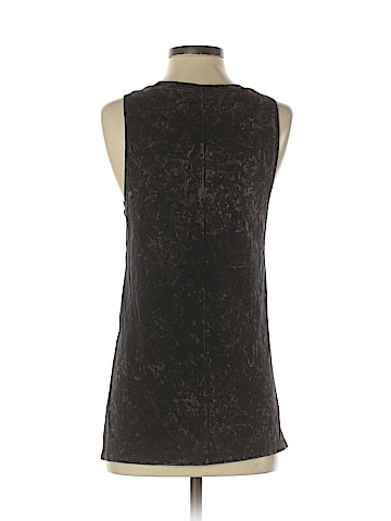 Hollister Sleeveless T-Shirt (view 2)