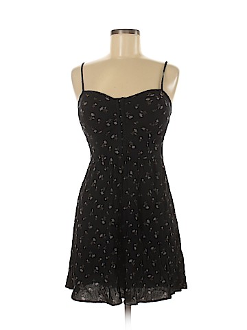 American Eagle Outfitters Casual Dress (view 1)