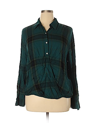 Mossimo Supply Co. Long Sleeve Button-Down Shirt (view 1)