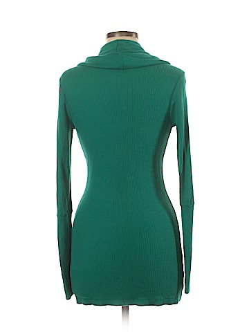 Splendid Pullover Sweater (view 2)