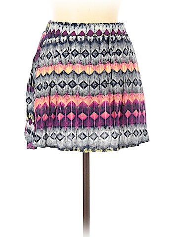 Lily White Casual Skirt (view 2)