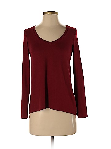 American Eagle Outfitters Pullover Sweater (view 1)