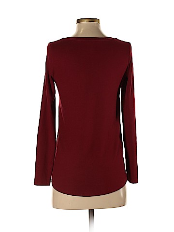 American Eagle Outfitters Pullover Sweater (view 2)