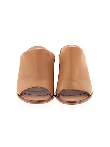 Alias Mae Mule/Clog (view 2)