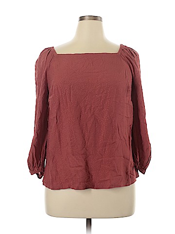 Ava & Viv 3/4 Sleeve Blouse (view 1)