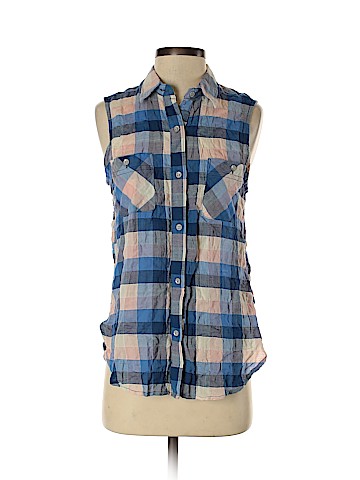 Mudd Sleeveless Button-Down Shirt (view 1)