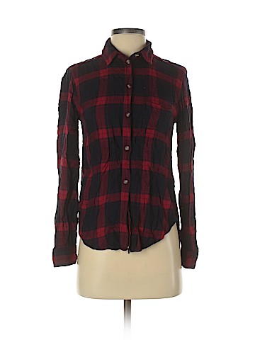 American Eagle Outfitters Long Sleeve Button-Down Shirt (view 1)