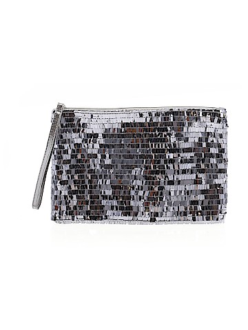 Unbranded Wristlet (view 1)