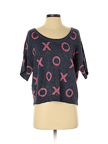 American Eagle Outfitters Pullover Sweater (view 1)