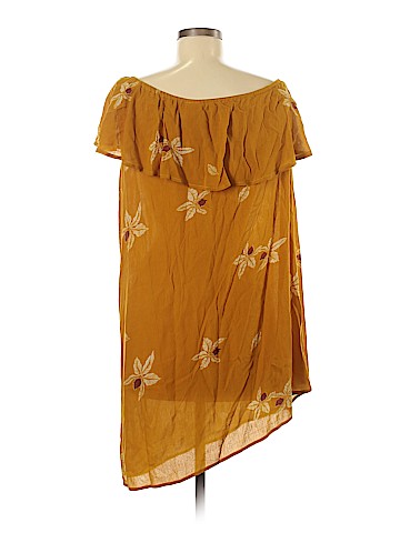 Mossimo Supply Co. Casual Dress (view 2)