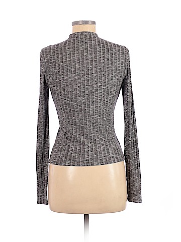 Forever 21 Pullover Sweater (view 2)