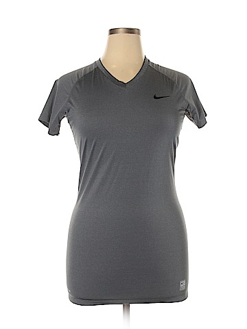 Nike Active T-Shirt (view 1)