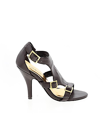 Delicious Heels (view 1)