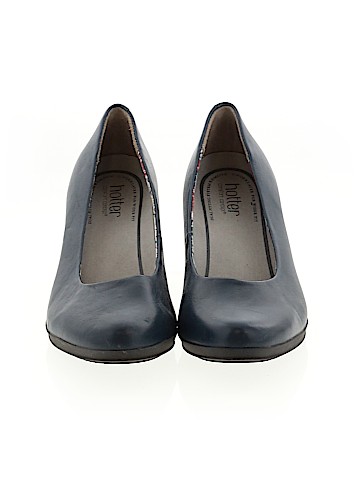 Hotter Heels (view 2)