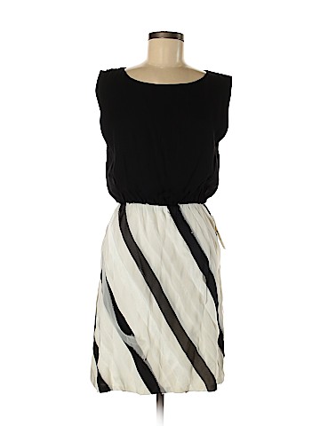 Alice + Olivia Casual Dress (view 1)