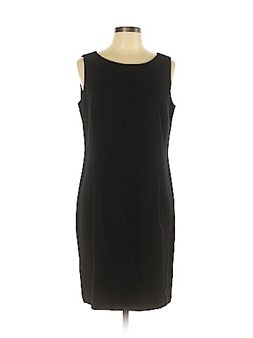 Garfield & Marks Casual Dress (view 1)