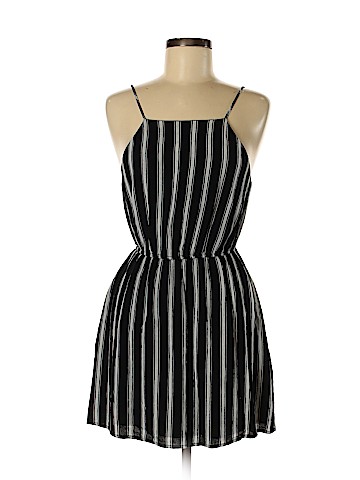 Forever 21 Casual Dress (view 1)