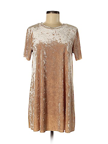 Forever 21 Casual Dress (view 1)