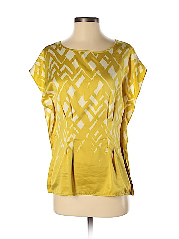 Outback Red Short Sleeve Blouse (view 1)