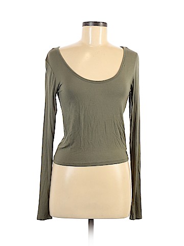 American Eagle Outfitters Long Sleeve T-Shirt (view 1)