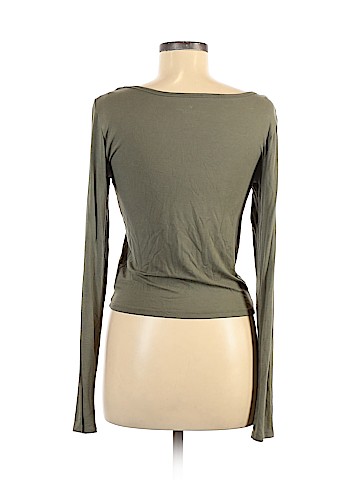 American Eagle Outfitters Long Sleeve T-Shirt (view 2)