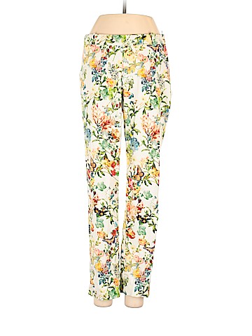 Zara Khakis (view 1)