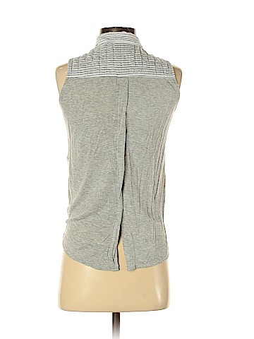 Drew Sleeveless Top (view 2)