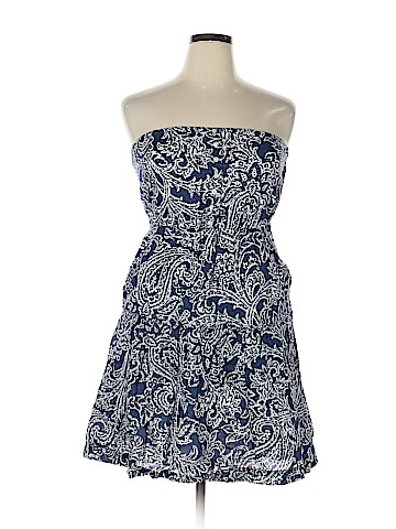 American Eagle Outfitters Casual Dress (view 1)
