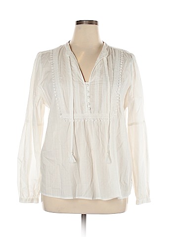Ann Taylor LOFT Long Sleeve Button-Down Shirt (view 1)