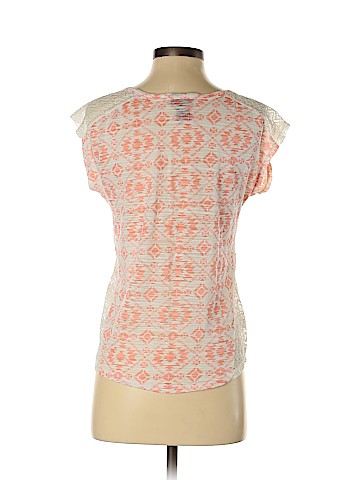 rue21 Short Sleeve Top (view 2)