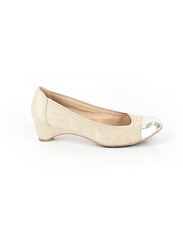 Dana Buchman Heels (view 1)