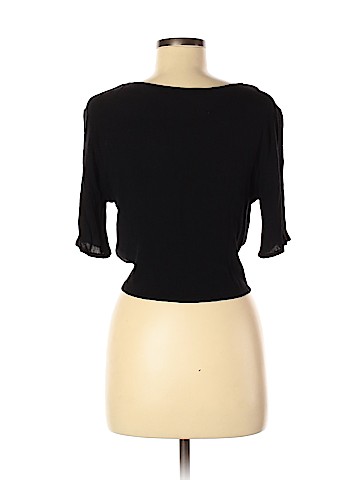 Kendall & Kylie Short Sleeve Blouse (view 2)