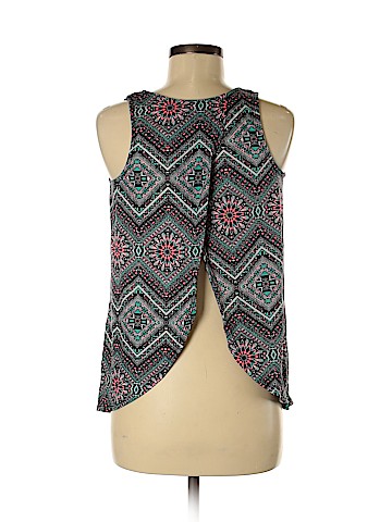 No Boundaries Sleeveless Blouse (view 2)