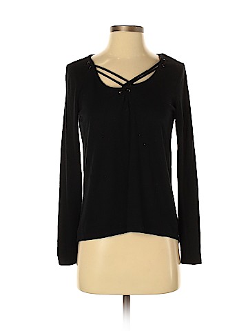Mudd Pullover Sweater (view 1)