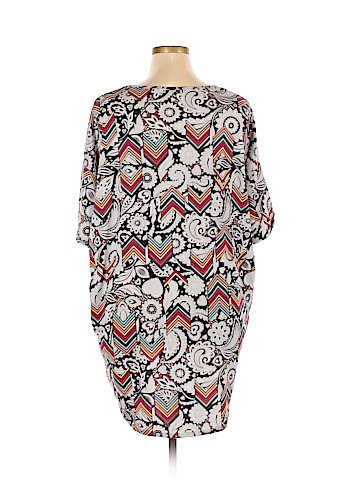 Lularoe Short Sleeve T-Shirt (view 2)