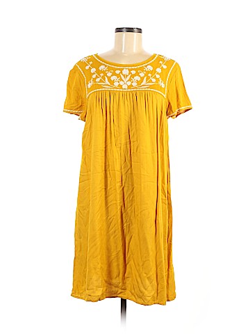 Old Navy Casual Dress (view 1)