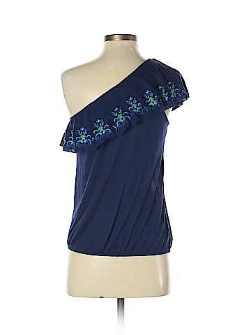Red Camel Sleeveless Top (view 2)