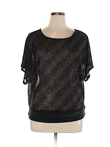 No Boundaries Short Sleeve Top (view 1)