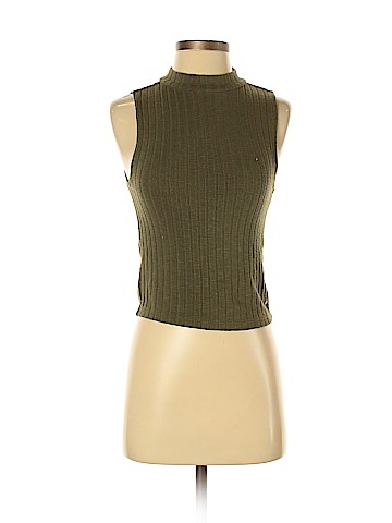 American Eagle Outfitters Sleeveless Top (view 1)