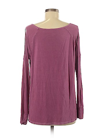 American Eagle Outfitters Long Sleeve Top (view 2)