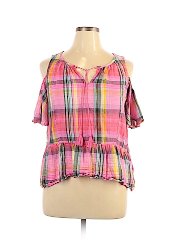 a.n.a. A New Approach Short Sleeve Blouse (view 1)